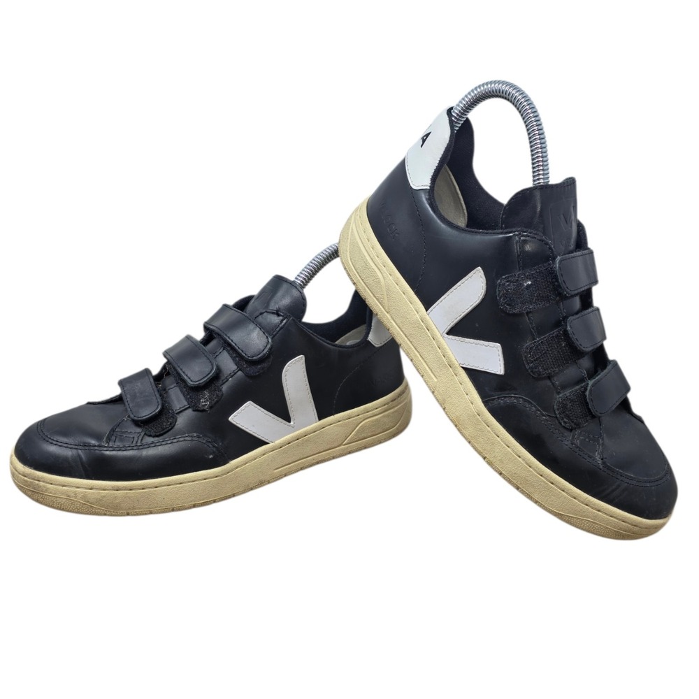 Veja Recife V-Lock Sneakers Women's Size 6 EUR 37‎ Black White Leather 3 Straps